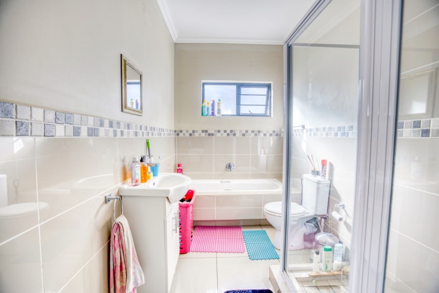 3 Bedroom Property for Sale in Baysville Eastern Cape